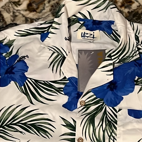 Uzzi Hawaiian button down shirt - Picture 8 of 8